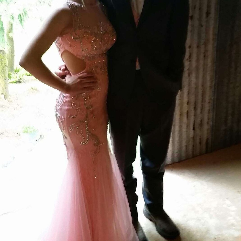 Prom dress - Picture 3 of 3